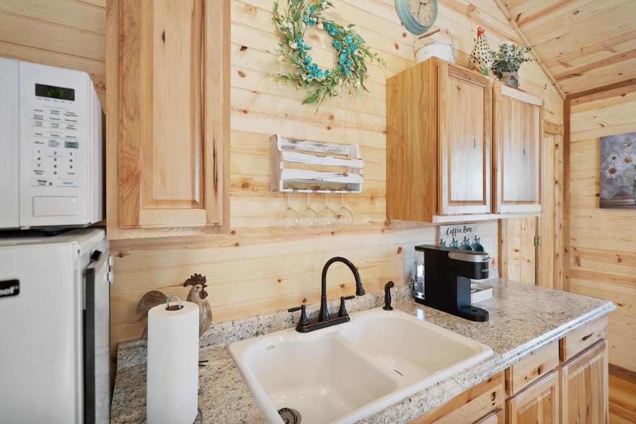 Charming Casita Right On Main St! Hotel Fredericksburg Exterior foto